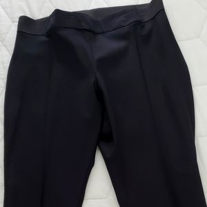 Black 3/4 length dress pants